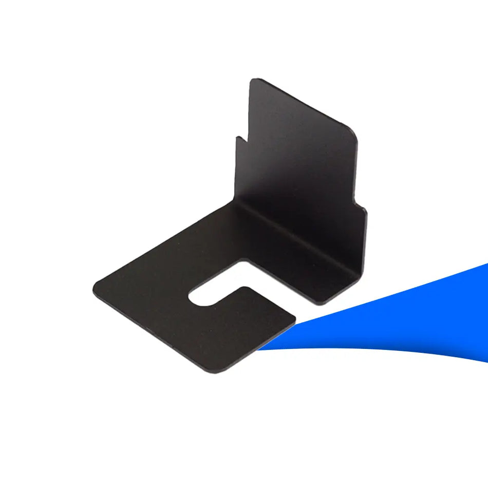 ARC-M01 Montageblech für ArcBox – Schienenhalterung zur sicheren Befestigung in PV-Anlagen, 12 Stück Set, jetzt bei Solarhandel24 erhältlich.