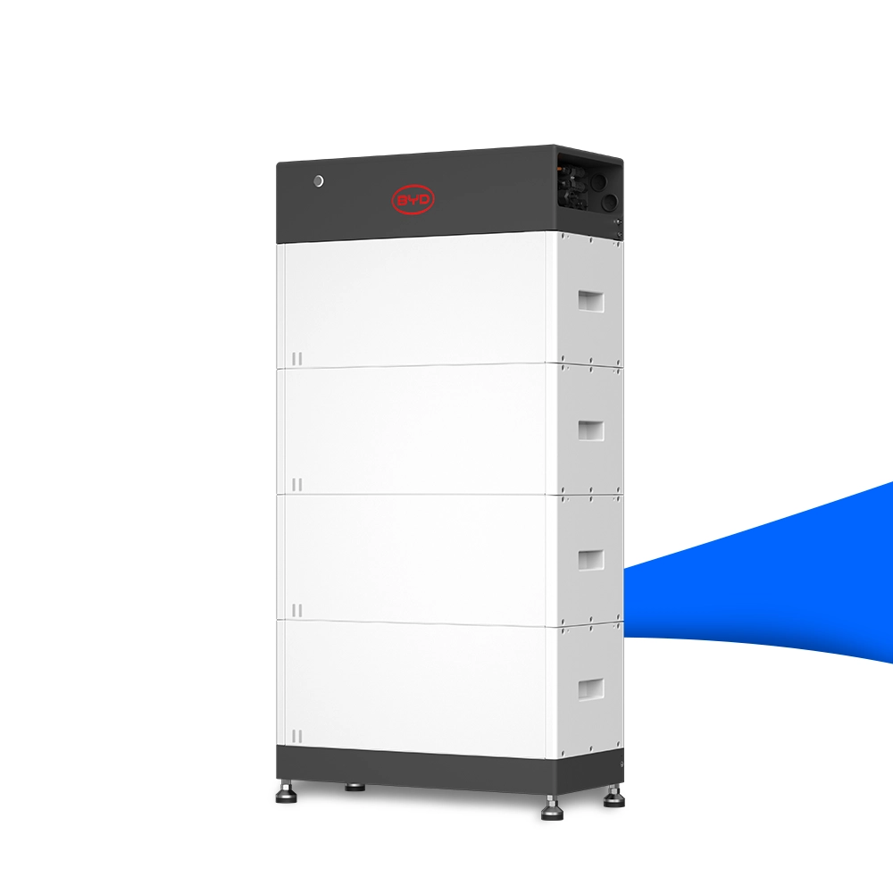 BYD HVM+ 11.0 Battery-Box – modularer Hochvolt-Stromspeicher in weiß-grauem Gehäuse mit rotem BYD-Logo, ideal für Photovoltaikanlagen und Energiemanagementsysteme. Erhältlich bei sh24.